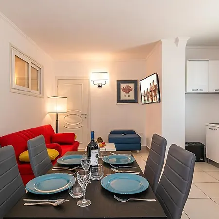 La Casa Sul Lungomare Di - Litore Domus Viareggio