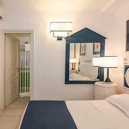 La Casa Sul Lungomare Di - Litore Domus * Виареджо