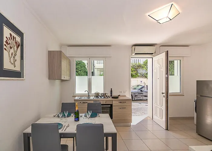 La Casa Sul Lungomare Di - Litore Domus Viareggio