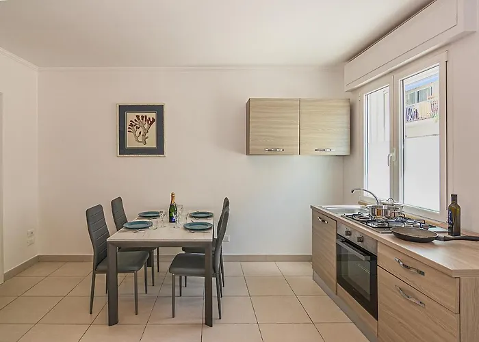 La Casa Sul Lungomare Di - Litore Domus